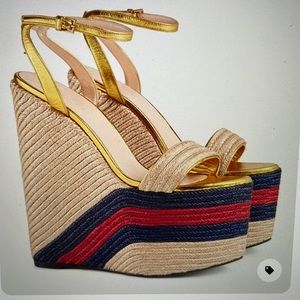 Gucci espadrille/ gold leather platform sandals 37 New/ no box